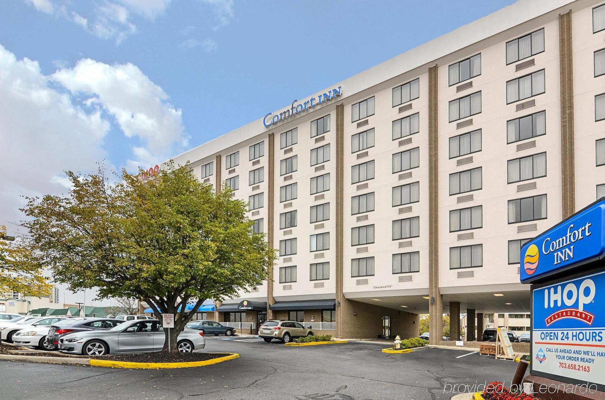 Fairfield Inn & Suites By Marriott Alexandria West/Mark Center Extérieur photo