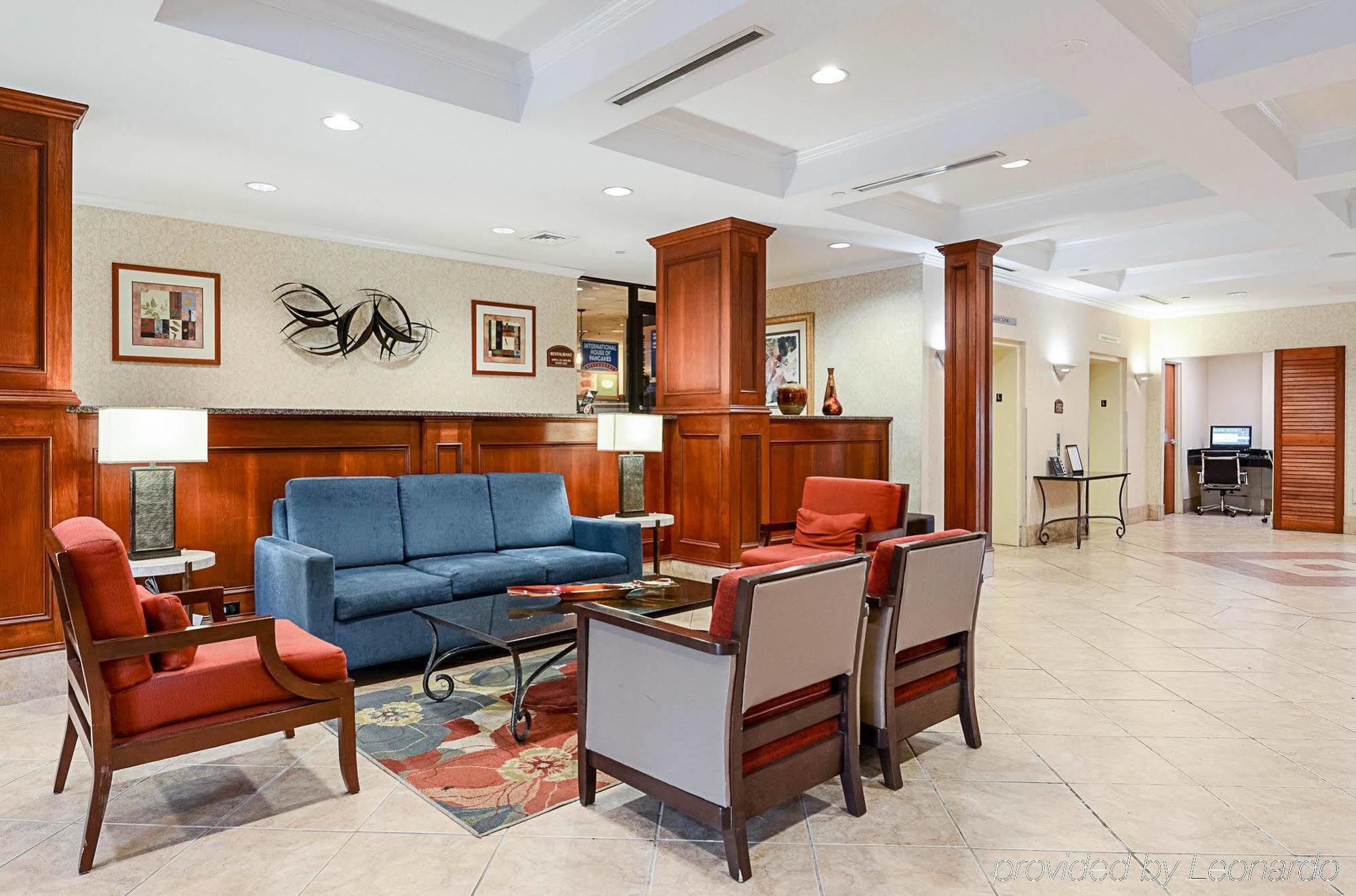 Fairfield Inn & Suites By Marriott Alexandria West/Mark Center Extérieur photo