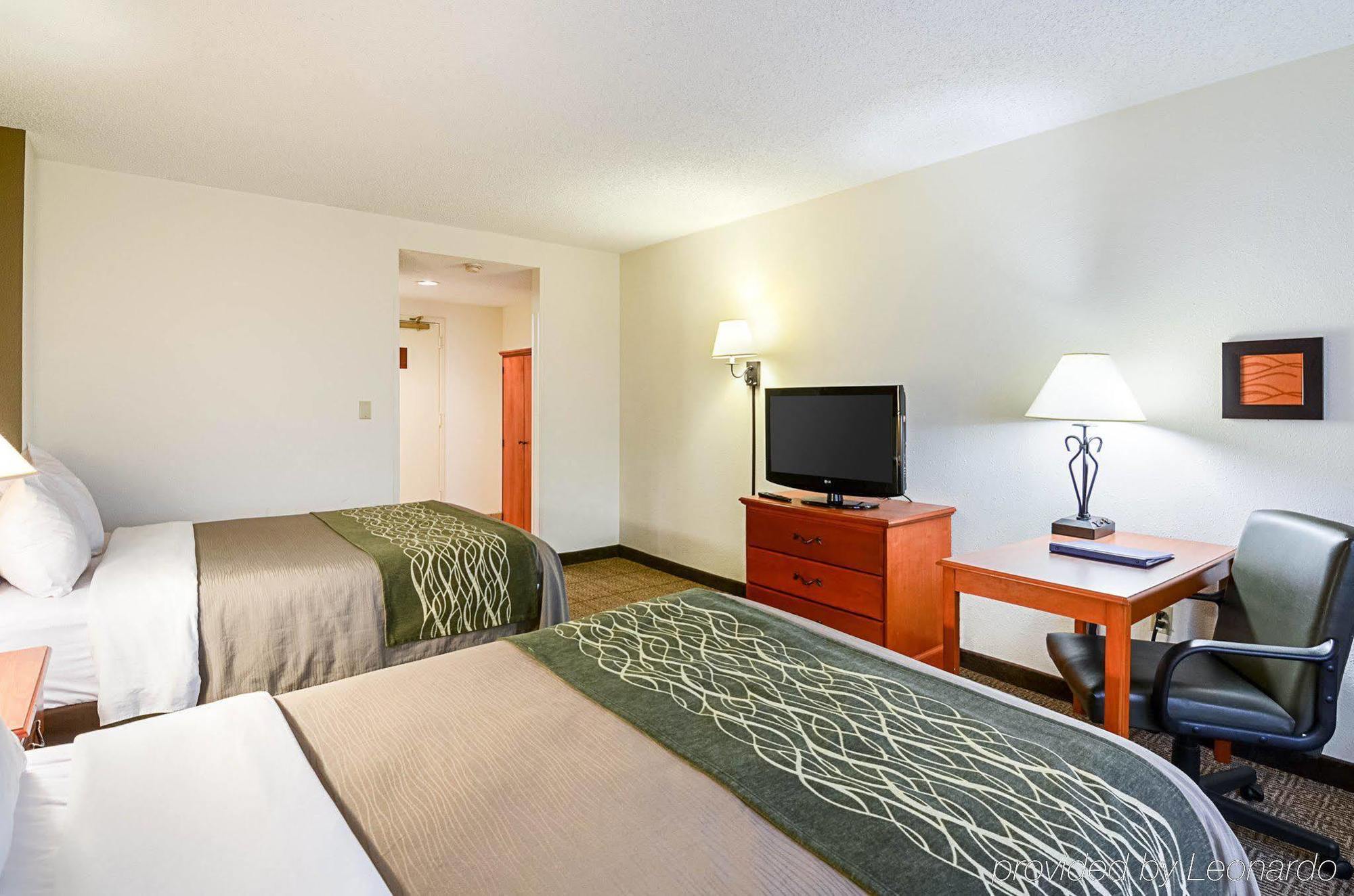 Fairfield Inn & Suites By Marriott Alexandria West/Mark Center Extérieur photo