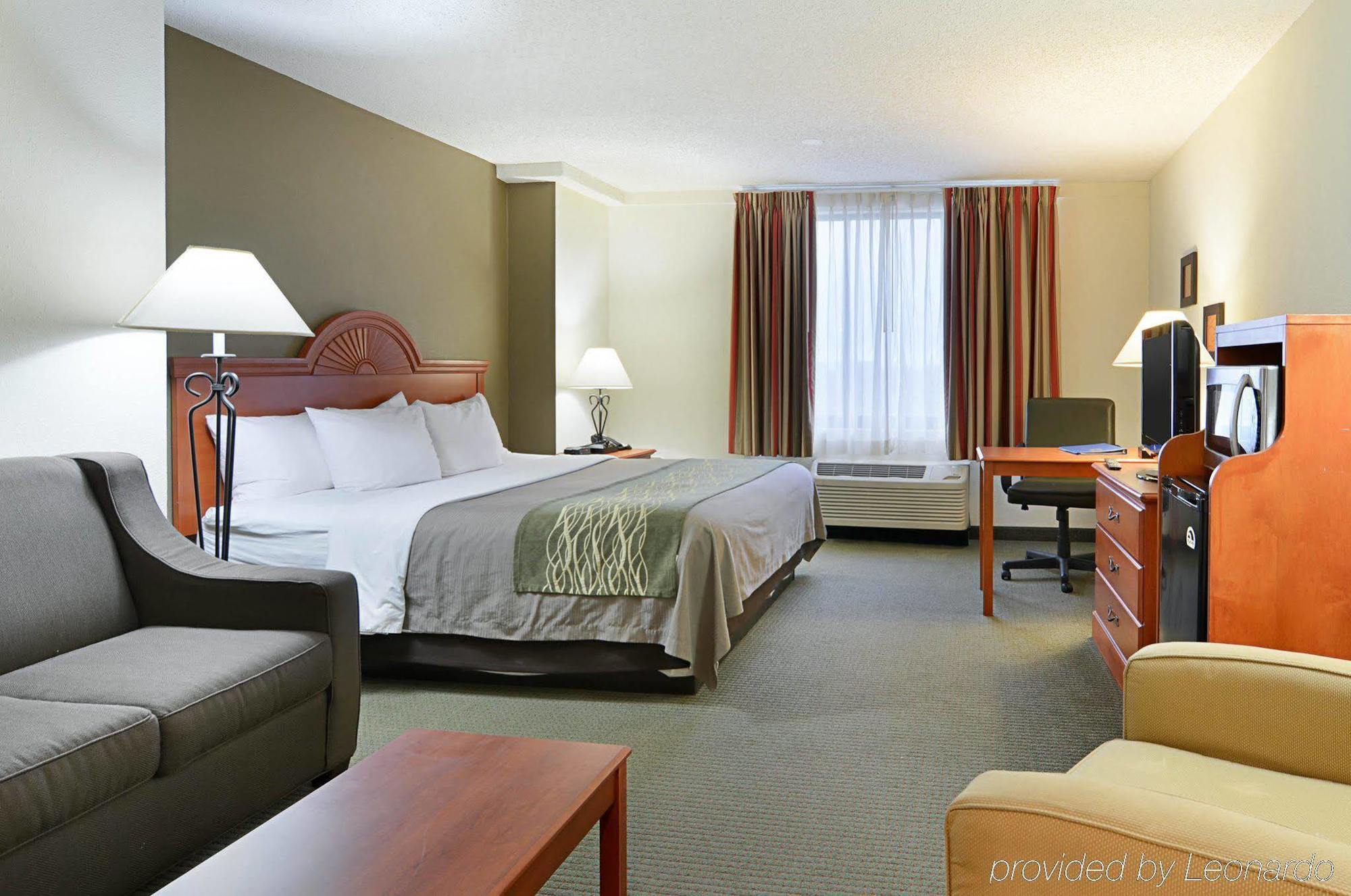 Fairfield Inn & Suites By Marriott Alexandria West/Mark Center Extérieur photo