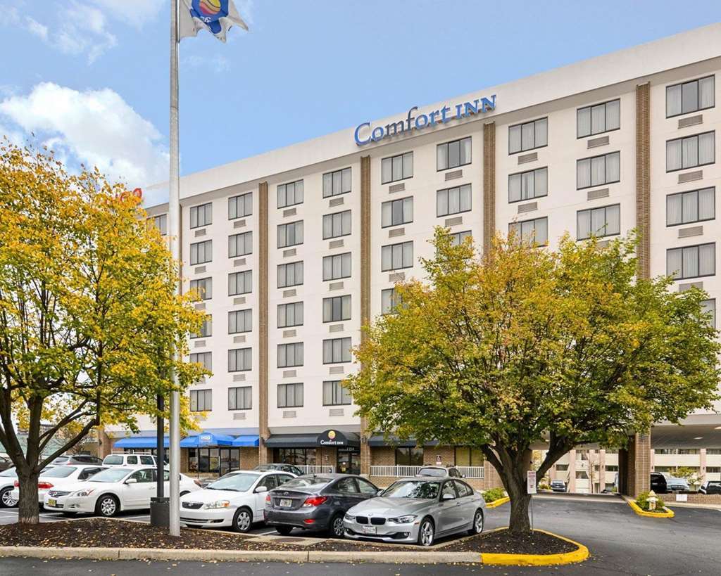 Fairfield Inn & Suites By Marriott Alexandria West/Mark Center Extérieur photo