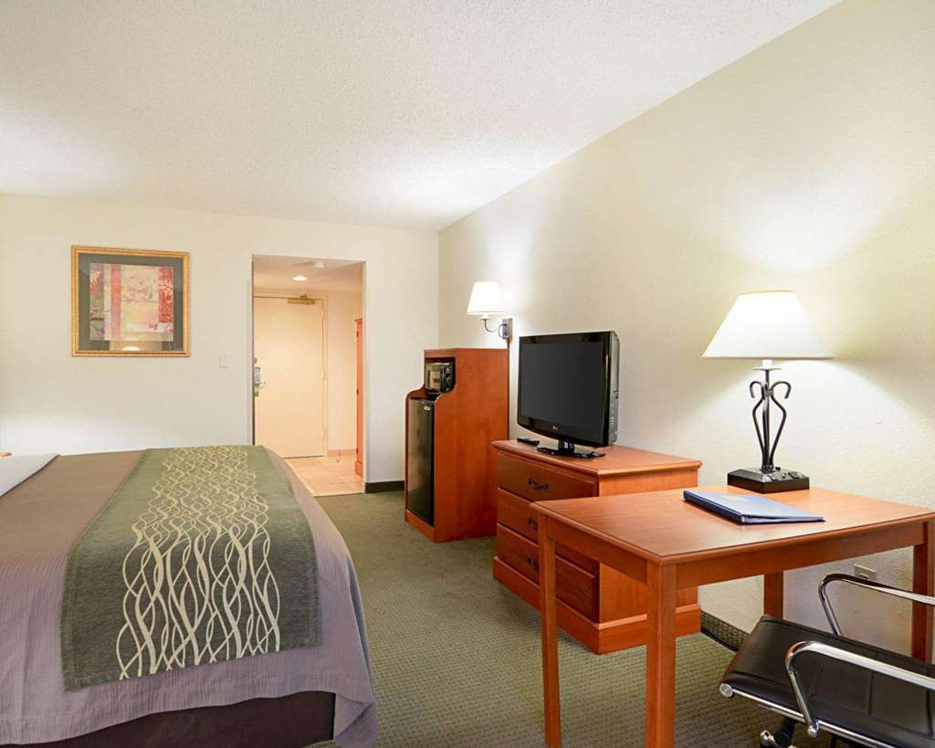 Fairfield Inn & Suites By Marriott Alexandria West/Mark Center Extérieur photo