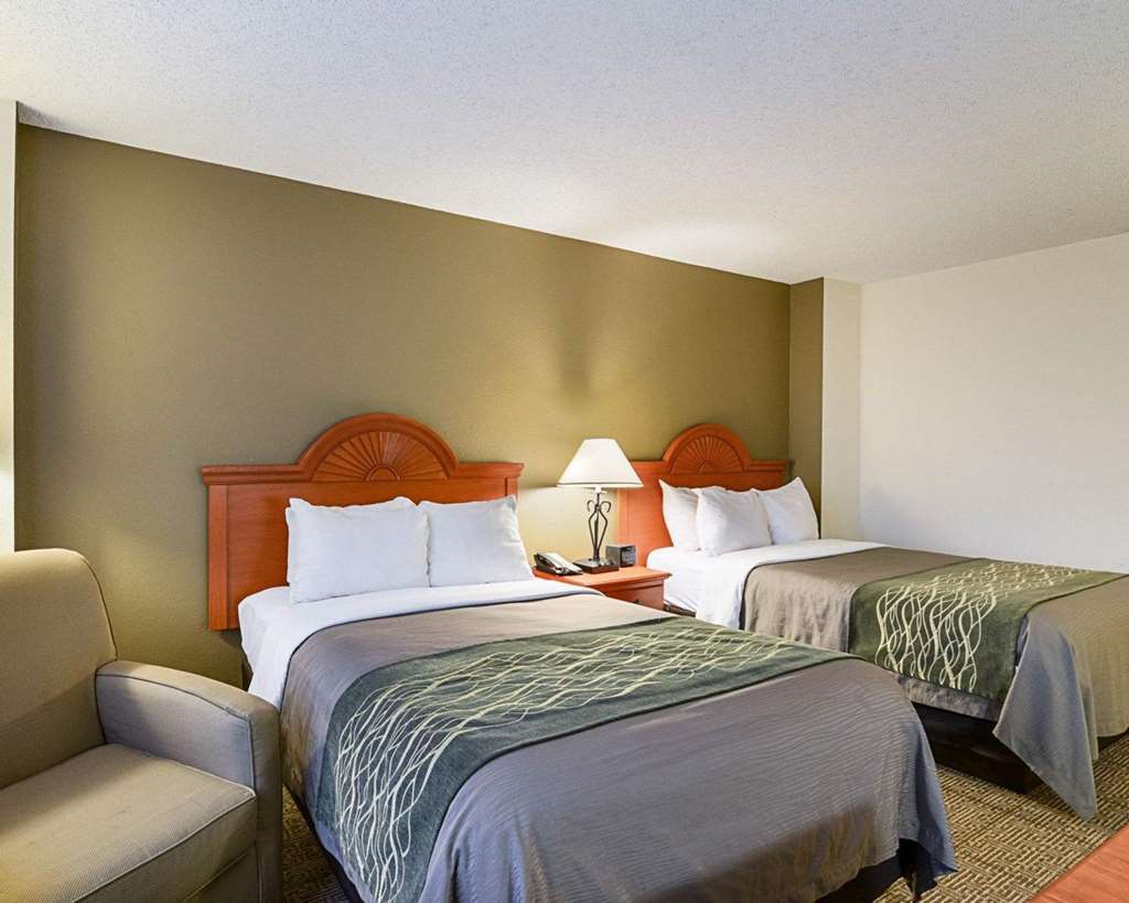 Fairfield Inn & Suites By Marriott Alexandria West/Mark Center Extérieur photo