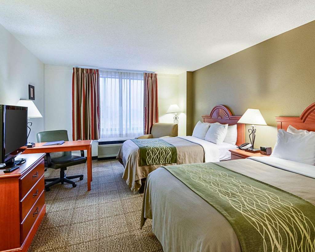 Fairfield Inn & Suites By Marriott Alexandria West/Mark Center Extérieur photo