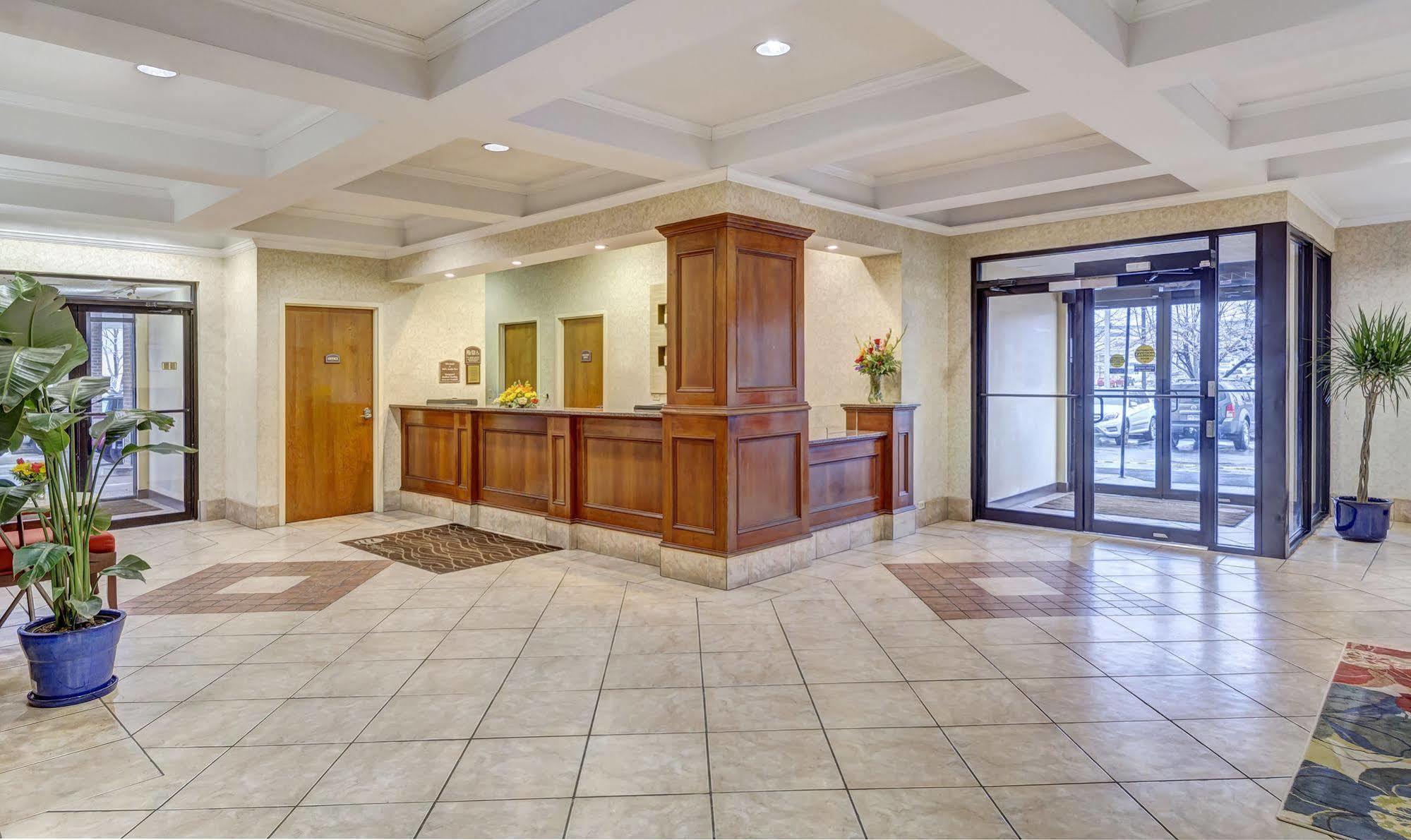 Fairfield Inn & Suites By Marriott Alexandria West/Mark Center Extérieur photo